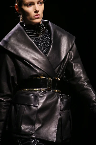Look 124